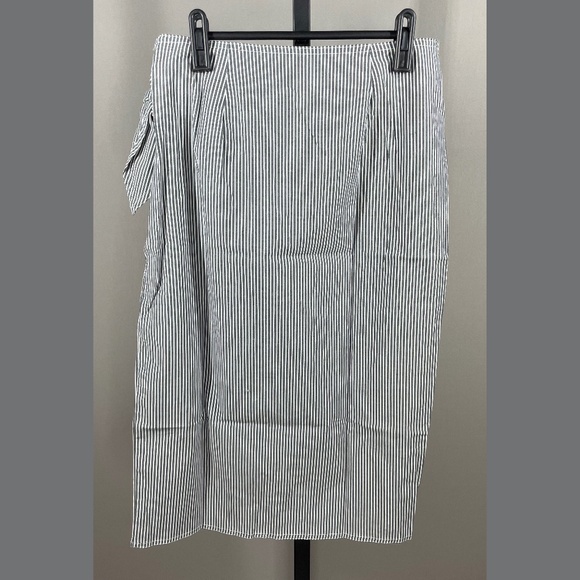 NEW Chaps Skirt Womens 6 black stripe faux wrap straight midi preppy casual - Picture 9 of 11